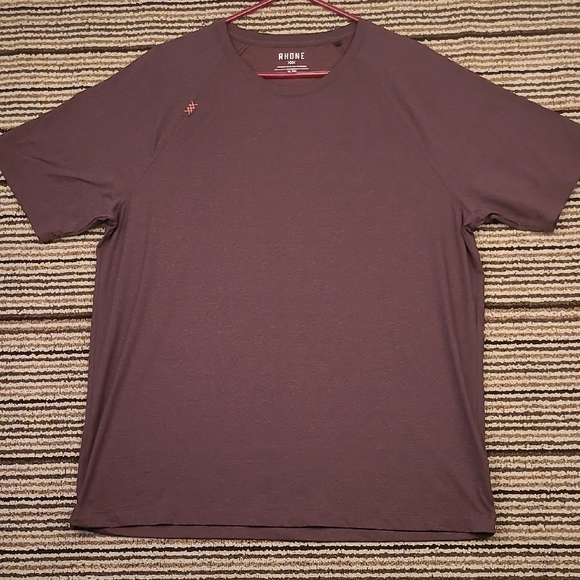 RHONE Purple‎ Maroon Recent Nylon Blend Athletic Mens XL Short Sleeve T Shirt - Picture 1 of 8